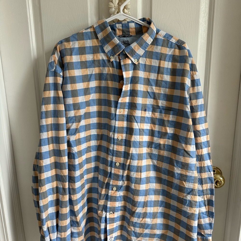 Izod Blue and Tan Casual Button Down Shirt